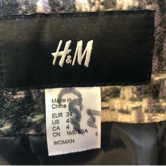 H & M wool plaid jacket in black white and green - Picture 6 of 6